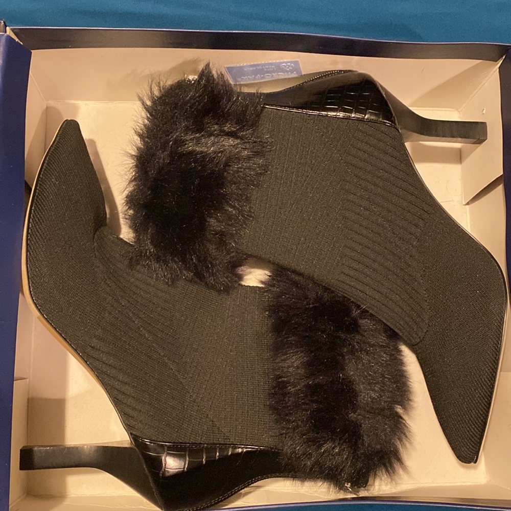 Sock Knit Booties - Picture 6 of 8